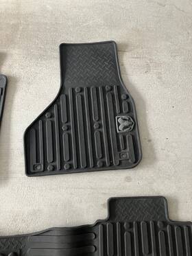 L1dg01801509 3d Maxpider Reman Floor Mat