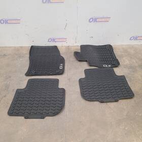 222.au1c22 Audi 22 2022 Q3 Rubber Floor Mat Set