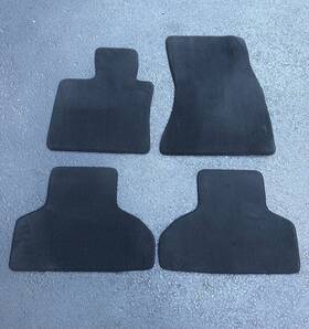 51-47-7-329-309 Bmw Oem 2014-2018 X5 F15 Floor Mats Carpet Full Set Of 4 51477329309