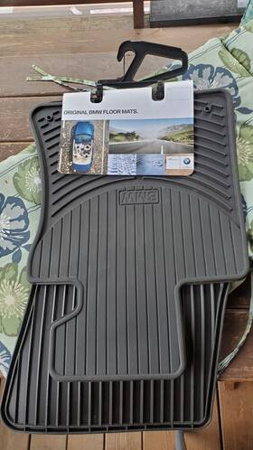 51470429140 Bmw 2006-2010 Oem E63 E64 M6 Rubber Floor Mats Mat 645ci 650i 645 650 Genuine 51470429140 Bmw 2006-2010 Oem E63 E64 M6 Rubber Floor Mats Mat 645ci 650i 645 650 Genuine