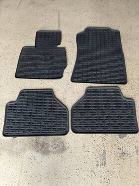 51472164763-51472164764 Bmw X3 F25 Genuine Factory Oem Floor Mats Used