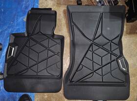 51475a56c39 Bmw Oem All Weather Front Floor Mats Black New G70 7 Series 51475a56c39/c43
