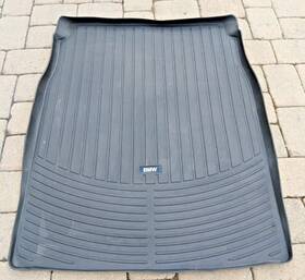 82110305075 Bmw 5-series E60 Genuine Factory Oem Macneil Black All Season Rubber Cargo Liner