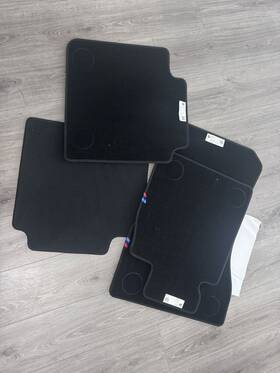 9504389 Bmw 760 2023 Mats 100% Authentic