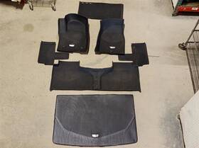 232.gm6523 Cadillac Full Set Rubber Floor Mats From 2023 Escalade Esv Oem 10855416