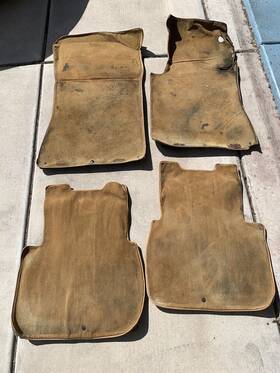 Vip-1001745 Carpeti Mats Genuine Car Floor For Mercedes C Class 190 W201 Auto Beige