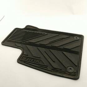 232.gm1g17 Chevrolet 2017-2020 Chevy Trax All Wheather Oem Rubber Liner Mats