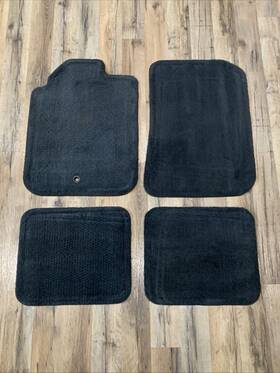 25797241 Chevrolet Genuine Oem 2006-2011 Chevy Hhr Charcoal Black Carpet Floor Mat Set #25797241