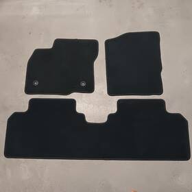 Agm42504728 Chevrolet 2020 Chevy Bolt Floor Mats Dark Gray Genuine Parts