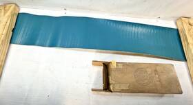 582235 Chevrolet / General Motors 1961 Station Wagon 1st Type Floor Cover Turquoise Gm Nos