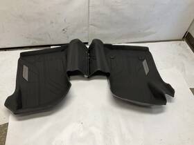 232.gm8m23 Chevrolet Truck 19-24 Silverado 1500 Front Floor Mats Liners All Weather 1st Row T
