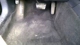 222.ch2s10 Dodge Challenger Se 2010 Carpet Front 480721