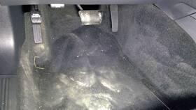 222.ch2s13 Dodge Challenger Sxt 2013 Carpet Front 485158
