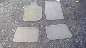 232.fd8405 Ford 2002-2005 Explorer Floor Mat Set 4 Piece Tan Oem