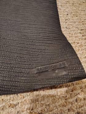 41205028 Ford 1983-94 Econoline Oem Replacement Rubber Mats