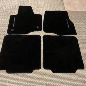 Jl1j7813087db3ja6 Ford 2018-2024 Expedition Oem Black Carpet Floor Mats Set Of 4 Embroidered Logo