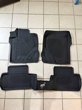 M2dz-5413300-ba Ford 2021-2026 Bronco 2-door Oem Genuine Floor Mats All Weather Non-sport M2dz-5413300-ba Ford 2021-2026 Bronco 2-door Oem Genuine Floor Mats All Weather Non-sport