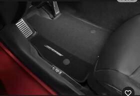 84908998 General Motors Gm Corvette C8 Zo6 2023-2025 Premium Carpet Mats Black With Logo Oem