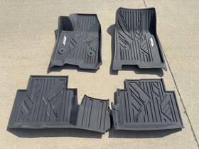 84909458 General Motors 2023-2024 Chevy Colorado Premium All Weather Front And Rear Floor Liners Black Oem 84909458 General Motors 2023-2024 Chevy Colorado Premium All Weather Front And Rear Floor Liners Black Oem
