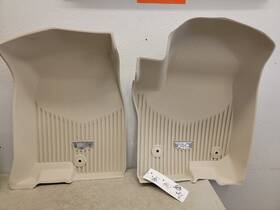 Ft21-ft24 General Motors 84999863 New Oem Parchment 1st Row All Weather Floor Liners Fit Cadillac Escalade