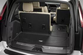 86531991 General Motors 85539124 2021-2025 Escalade Integrated Cargo Liner Black W Cadillac Logo New Gm