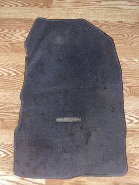 08p15-s5p-111 Genuine Factory American Honda Oem Civic 2dr / 4dr Black Carpet Floor Mats 2001 - 2005 S5p
