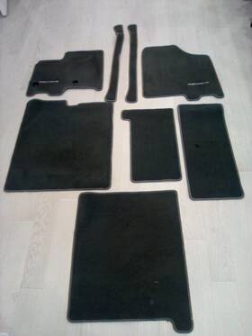 Pt206-0817 Genuine Toyota Carpet Gray Floor Mats 8 Passenger Fixed Console For Sienna 18-21
