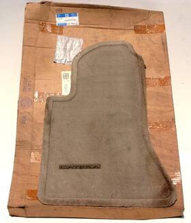 Gm 12370705 1997-2001 Cadillac Catera Rh Front Floor Mat