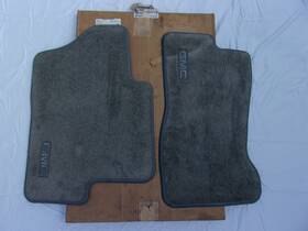 12496254 Gm Nos New Genuine Floor Mat Carpet Package Set #12496254 Gmc Yukon Gray Mats