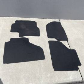 84366972 Gm Genuine Oem Chevy Tahoe Suburban 4pc Blk Carpet Floor Mats 2021-2024