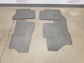 222.gm9m05 Gmc Truck 05 2005 Sierra 1500 Slt Complete Oem Rubber Floor Mat Set Gray