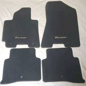 D3f14-ac010 Hyundai 2016-2018 Tucson 4 Pc Floor Mats Carpets Set Oem Original