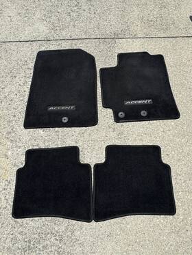 J0f14-ac001 Hyundai 2018-2021 Accent Oem Carpeted Black Floor Mats 4 Piece Set