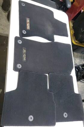 G4900-6hh Infiniti 14-20 Q50 Floor Mats Set 4 Pcs Oem #513