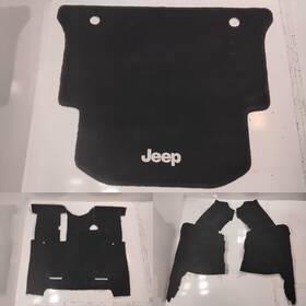 1092-na Jeep 2016 Wrangler 2nd Row To Rear Black Rug With Rubber Mat Oem