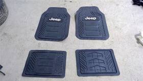 222.am8515 Jeep 2015 15 Cherokee Latitude 4x4 Set Of 4 Rubber Floor Mats 81792
