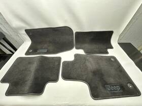 Prd14021lfm2 Jeep Genuine Oem 2016-2020 Grand Cherokee Black Carpet Floor Mats - Front And Rear