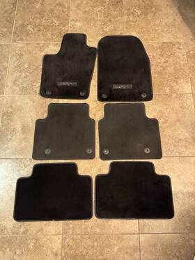Prd14021rfm1 Jeep Grand Cherokee Srt Carpet Cover Floor Mats Set - Oem Extras