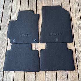 K0f14ac030 Kia Soul 2020-2025 Black Floor Carpet Mat Set Of 4 Oem Used