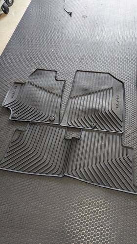 Q5f13-ac000 Kia Genuine Seltos 2021-2023 Floor Mats All-weather