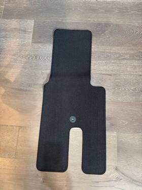 Rof14-ac440 Kia Rof14 2020-2025 Carnival 8 Pass 3rd Row Floor Mat Carpet Black Oem