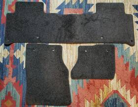 Hy32130a22bb8aam Land Rover 130a22bb8aam New Oem Discovery Carpet Set Floor Mats Front And Rear Hy32130a22bb8aam Land Rover 130a22bb8aam New Oem Discovery Carpet Set Floor Mats Front And Rear