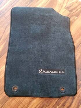 Pt208-33160-20 Lexus Es300h/es350 2016-2018 Front Pass. Mat Pt208-33160