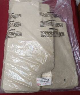 Pt919-48100-01 Lexus Oem Factory 4 Piece Premium Floor Mat Set 2010-2012 Rx350 And Rx450h Ivory