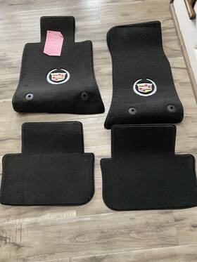 3130600-4 Lloyd Mats New Black Floor 2013-2016 Cadillac Ats Embroidered Grill Crest Logo Set 4