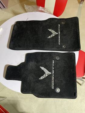 K15500f-222 Lloyd Mats Floor Corvette C8 2020-on Coupe/conv. 2pc Carbon Stingray