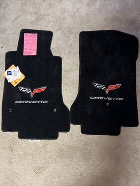 3154200-819290 Lloyd Mats Um3154100/3154200-819290 C6 Corvette Floor - Black With Silver Logo 2007.5-2013.5