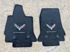 Um3154100 Lloyd Mats Um3154100/819290-3 Ultimat Jet Black Floor C7/stingray Logo For 2014 To 2019 C7 Corvette