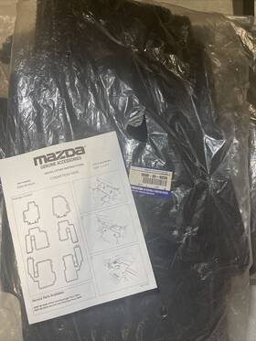 0000-89-n0a Mazda 2007 Cx-9 Black Carpet Floor Mats Genuine Sealed Auto Parts 000089n03a
