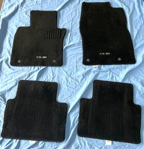 Dgh9-68g30 Mazda Cx-30 Oem Original Black Carpet Floor Mats Euc Set Of 4